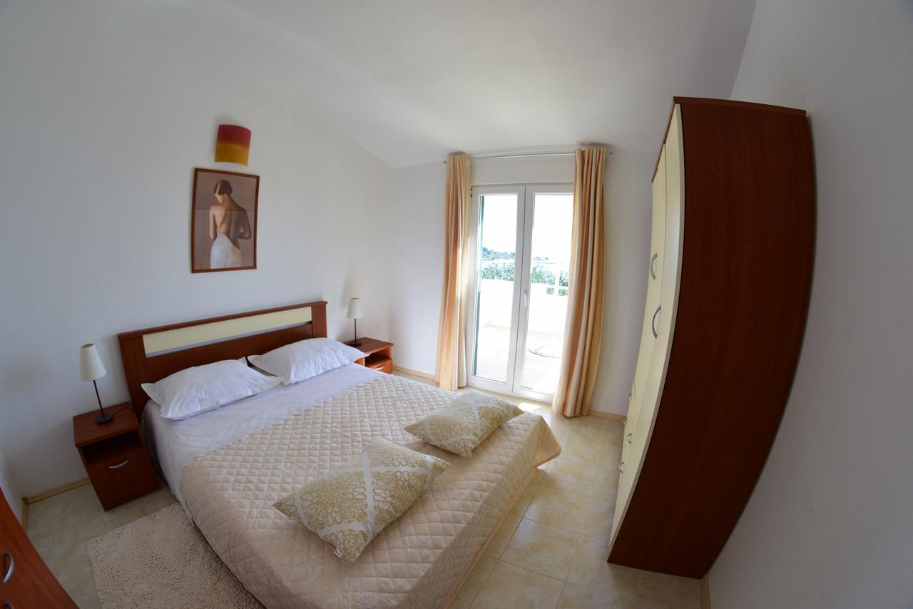 Apartment Ivica Mali Drvenik Εξωτερικό φωτογραφία